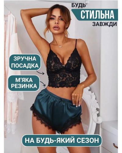 Женская шелковая пижама 4 в 1 (халат, топ, шорты и трусики) розовый S, M, L Женская шелковая пижама 4 в 1 (халат, топ, шорты и трусики) розовый S, M, L