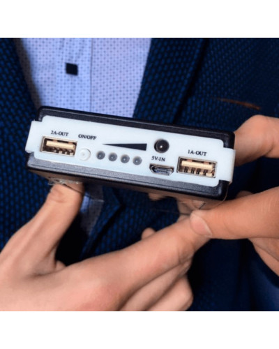 Павербанк на сонячних батареях + LED панель 15000 mAh (90000 mAh)